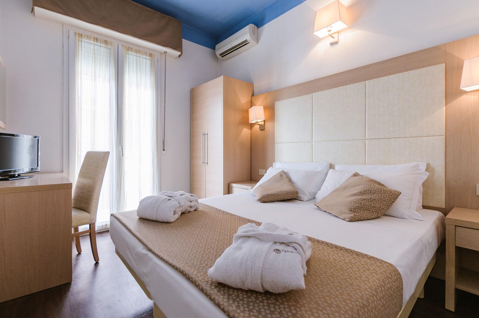 Hotel Fra I Pini ريميني المظهر الخارجي الصورة