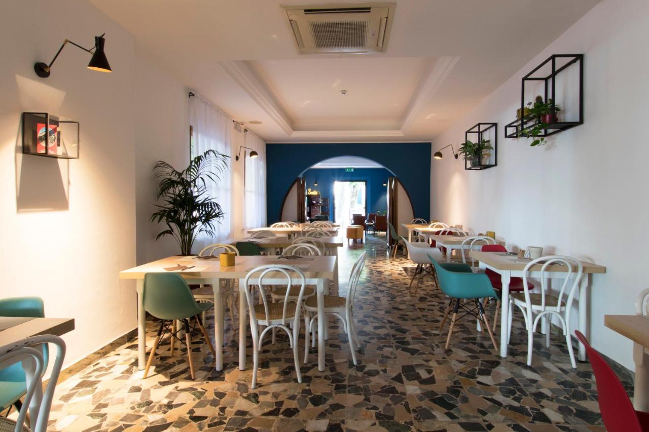 Hotel Fra I Pini ريميني المظهر الخارجي الصورة