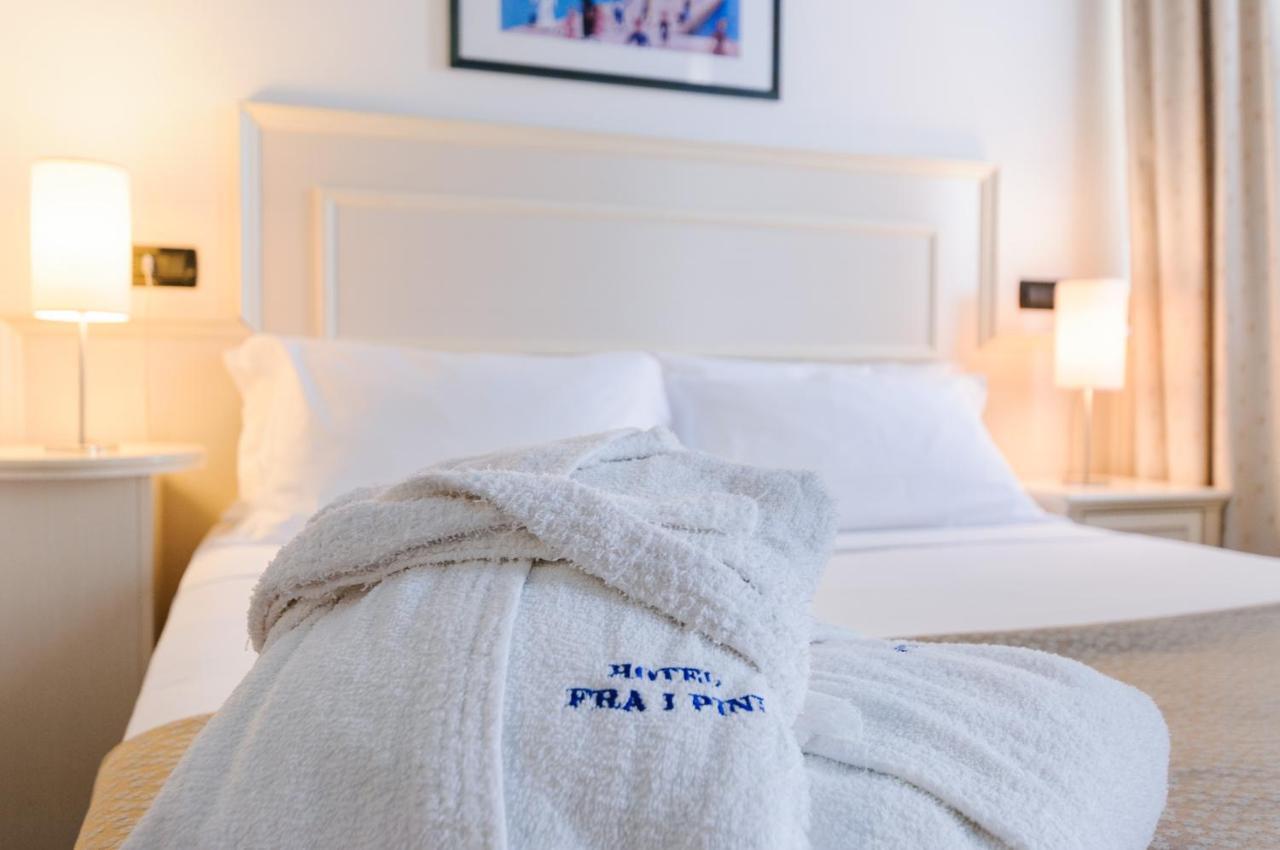 Hotel Fra I Pini ريميني المظهر الخارجي الصورة